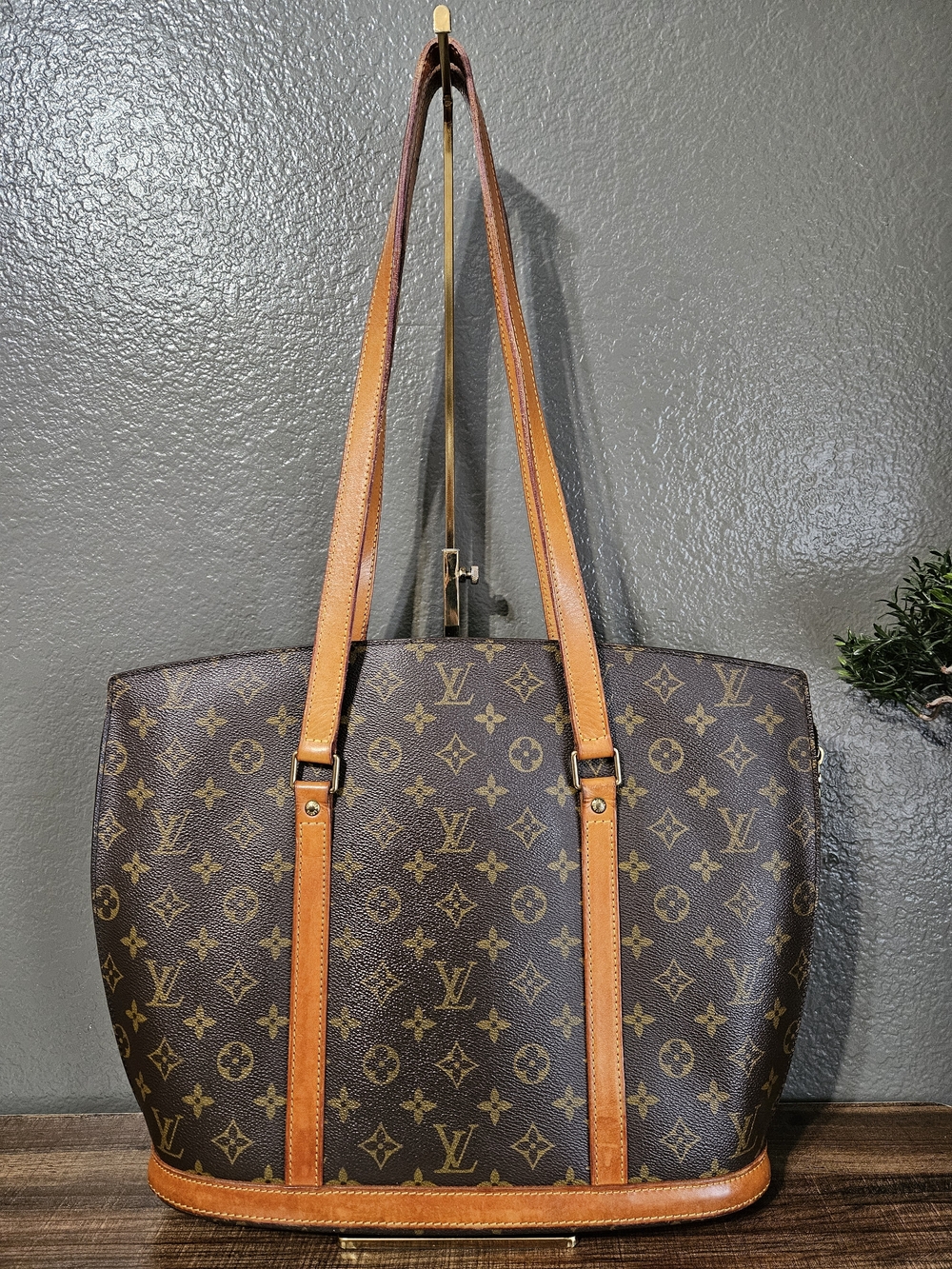 Authentic Louis Vuitton Vintage Babylone Monogram Canvas 1995